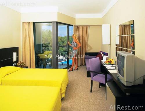 Atlantis Hotel 4